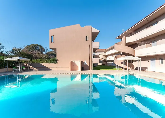 Golden Sun Luxury Apartment Adults Only